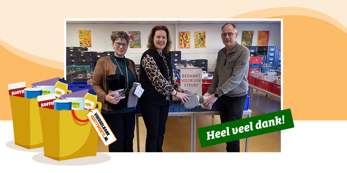 Dekens en warmwaterkruiken van Caritas Lumen Christi voor Voedselbank Oost Twente