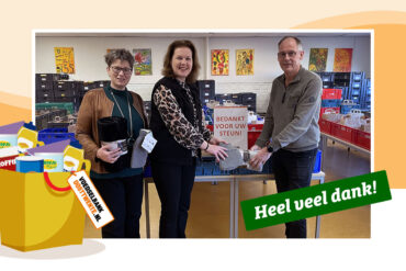 Dekens en warmwaterkruiken van Caritas Lumen Christi voor Voedselbank Oost Twente